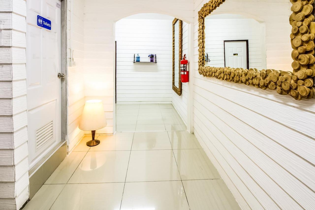 Hotel Babo House Bangkok Esterno foto
